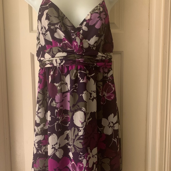 Elle Dress - Picture 4 of 7